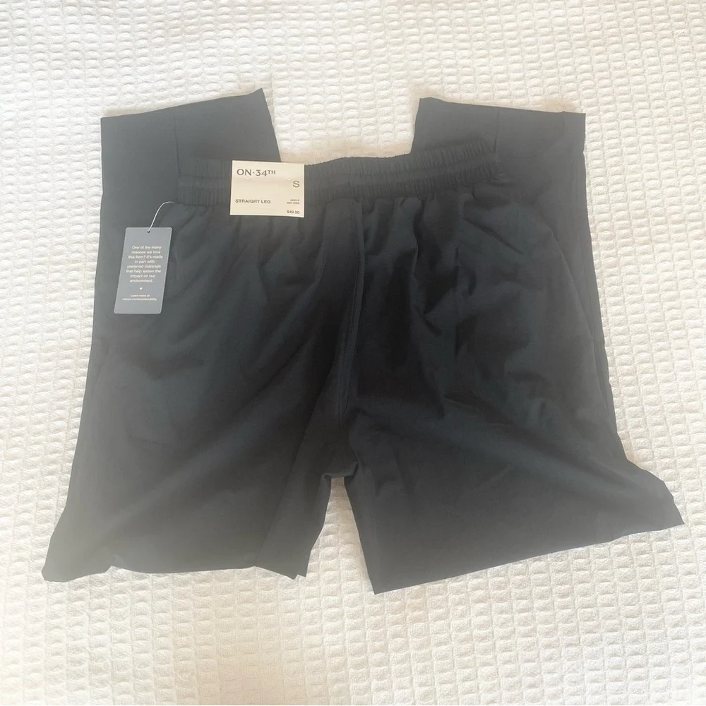 ON 34th black elastic waist straight ankle pants size Small NWT